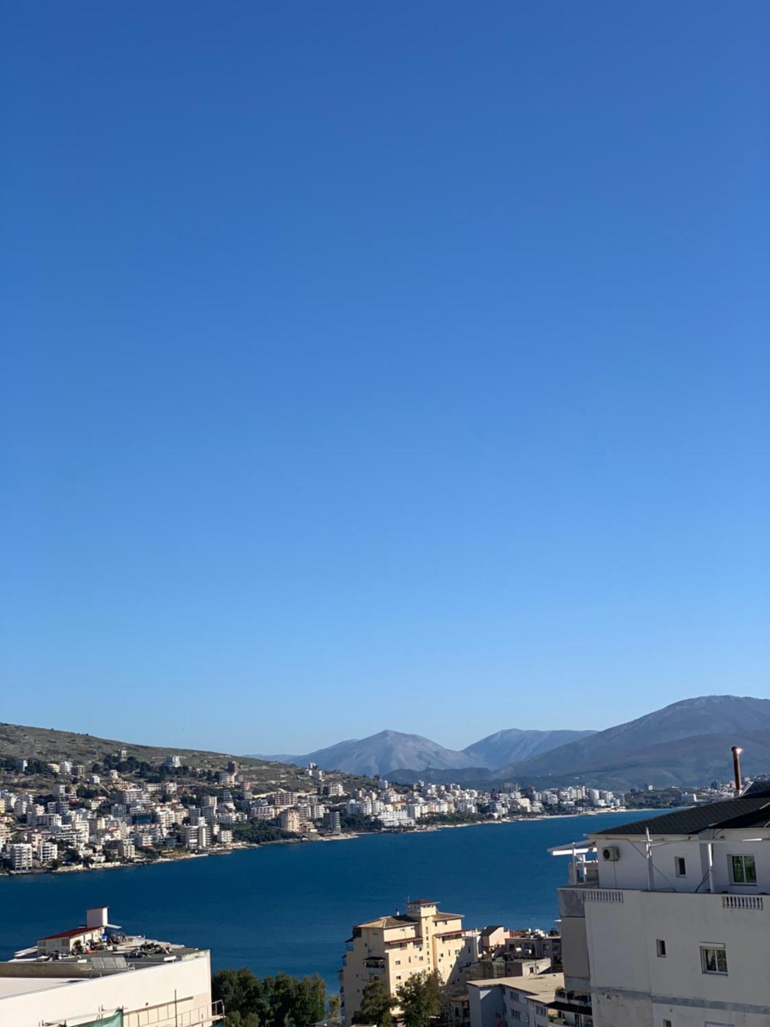 Guest - Sea Breeze Apartments Sarandë Exterior foto