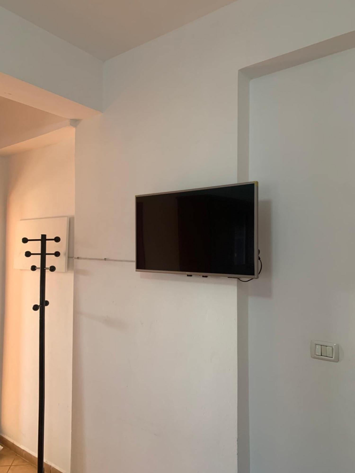 Guest - Sea Breeze Apartments Sarandë Exterior foto