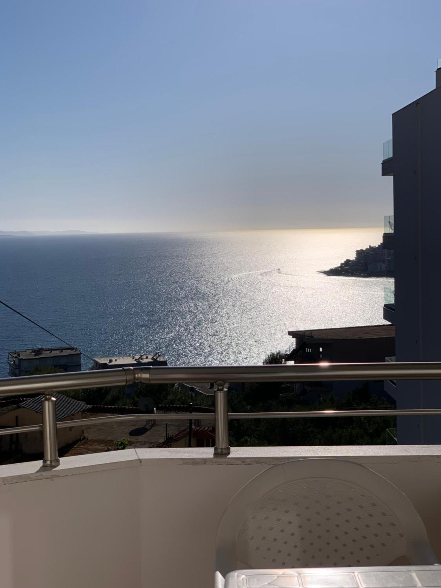 Guest - Sea Breeze Apartments Sarandë Exterior foto